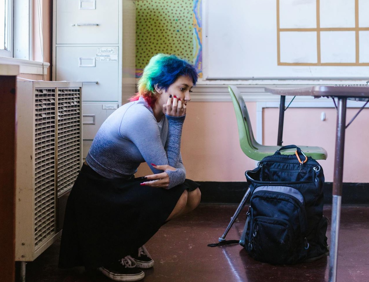 Adolescenza e Insegnanti Ostili: L’Impatto Devastante sulla Mente dei Giovani
